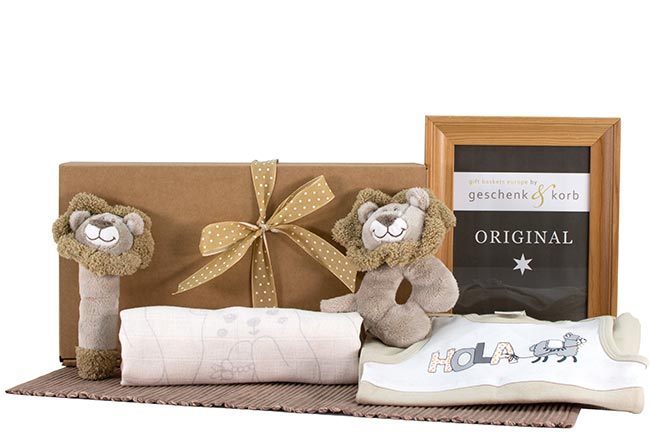 DARLING | NEUTRAL BABY GIFT