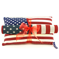 Z_09: USA Pillow & Doormat gift wrapped Z_09: USA Pillow & Doormat gift wrapped