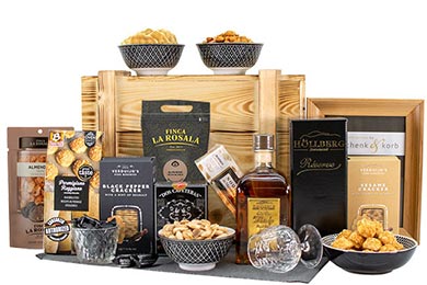 BLACK FOREST WHISKY in AUTHENTIC  GIFT BASKET