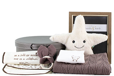 BIG LOVE - BABY GIFT BASKET FOR BOYS AND GIRLS