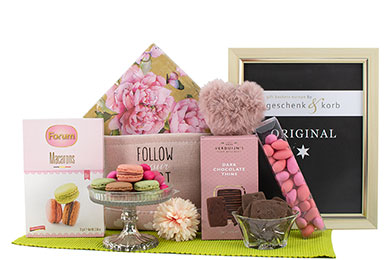 GIFT BASKET FOR WOMEN - EXQUISITE 