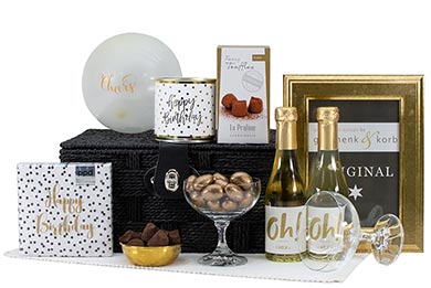 Hamper WITH LEMON CAKE ZESTY BIRTHDAY DELIGHTS