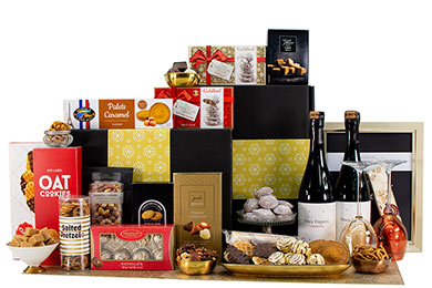 MERRY CHRISTMAS WINE DUO GIFT with TREATS MERRY CHRISTMAS WINE DUO GIFT with TREATS