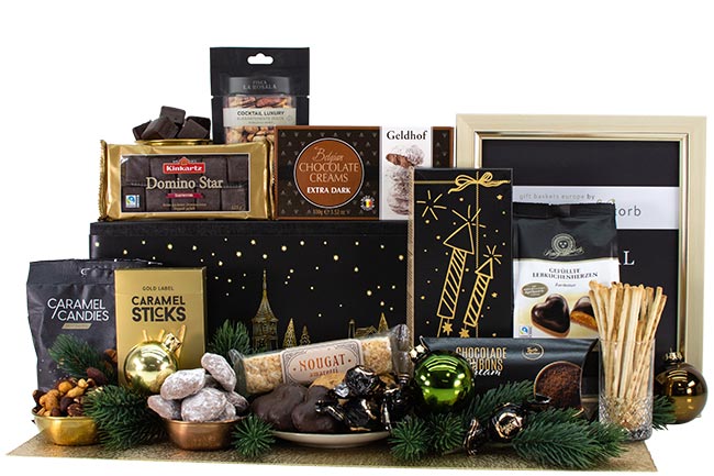 JOYFUL CHRISTMAS MOMENTS - SWEET TREATS