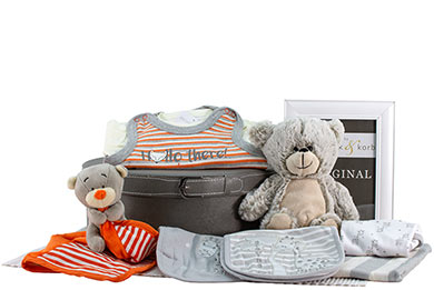 NEUTRAL BABY GIFT BASKET - HELLO THERE