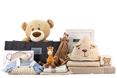 TODDLE BEAR a lovely Baby Gift Basket for Boys