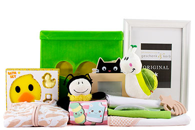 DAZZLING BABY GIFT BASKET FOR GIRLS