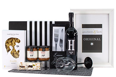 GIFT BOX FOR MEN | NO REGRETS - JUST WINE & DINE