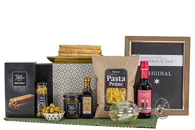 GIFT HAMPER for OLIVE FRIENDS 