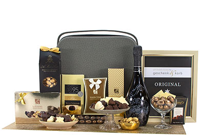 Gift Basket with SPUMANTE MILLE BOLLE CHOCOLATE DREAM