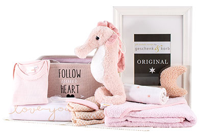 BABY GIFT BASKET FOR GIRLS - SWEET DREAMS