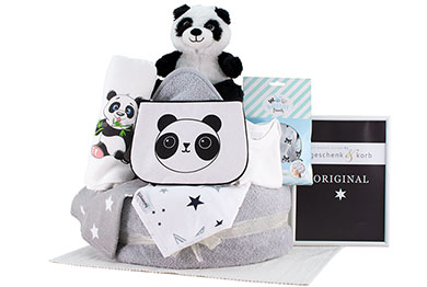 PANDA-TASTIC DIAPER CAKE for boys and girls