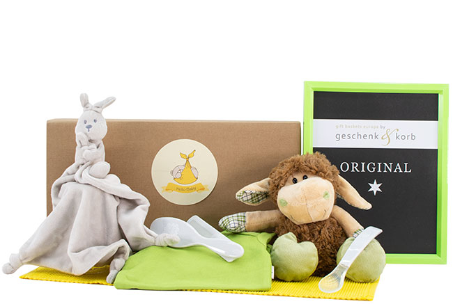 BUNDLE OF JOY NEUTRAL COLOUR BABY GIFT BASKET
